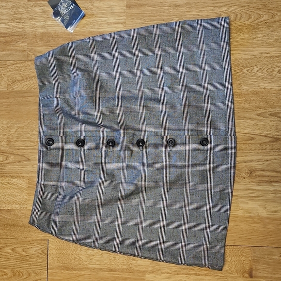 Forever 21 Dresses & Skirts - NWT F21 preppy plaid mini skirt sz M